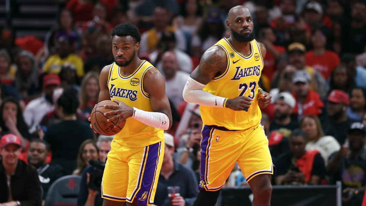 mk体育_mk体育_平台服务入口：ESPN记者：湖人队内部人士暗示詹姆斯父子可能一起转投新球队（封面配图）